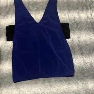 Women’s Express Top Size Medium